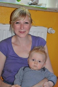 babymassage_mai_2011_20120618_1625380301
